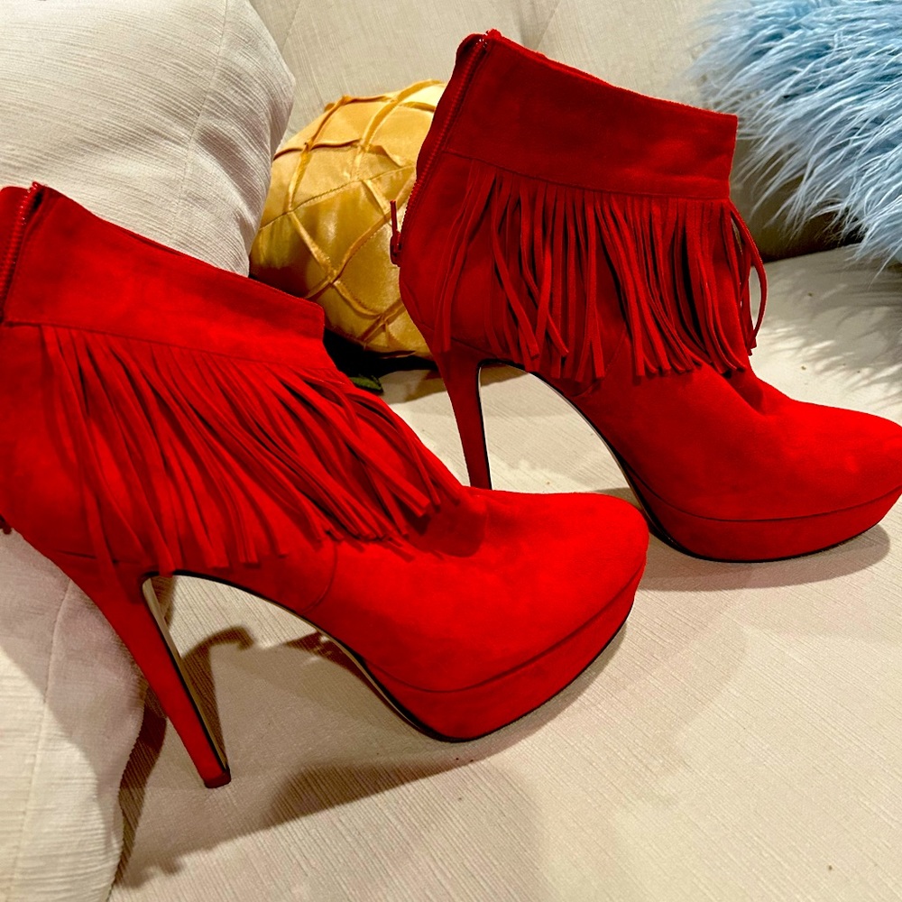 Super sexy, stiletto, red suede, CHARLES David, fringe ankle boots.